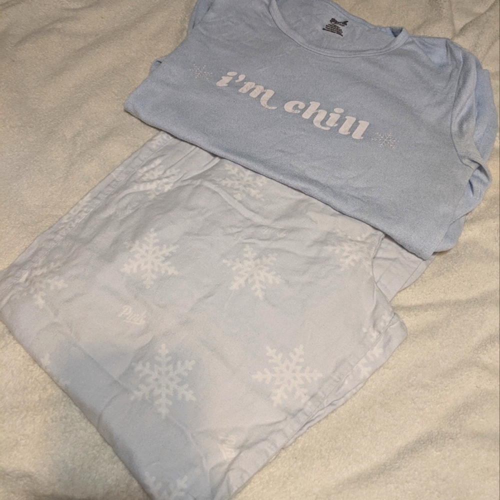 ✨Must Sell or Donating✨PINK by Victoria's Secret Long Sleeve and Pant PJ Set